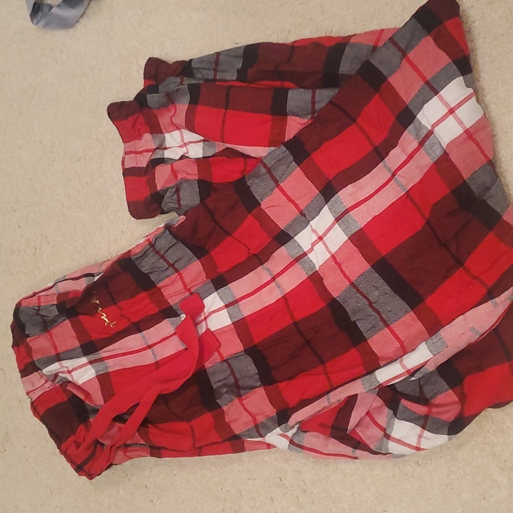 Black and red striped pants